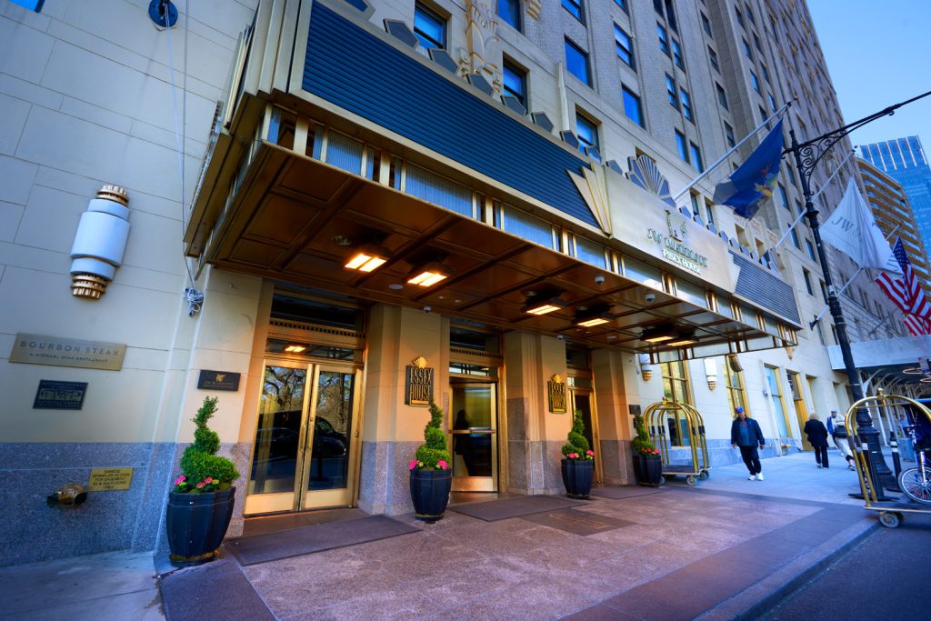 JW Marriott Essex House - Lobby entrance