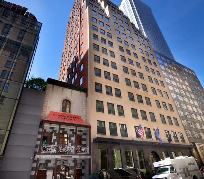 qode-ouml-gallery-img