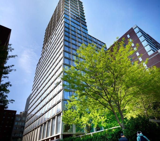 qode-ouml-gallery-img