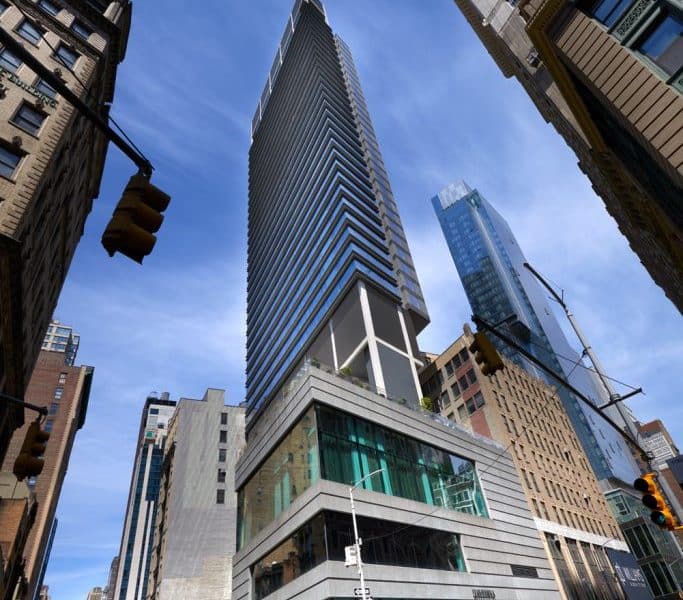 qode-ouml-gallery-img