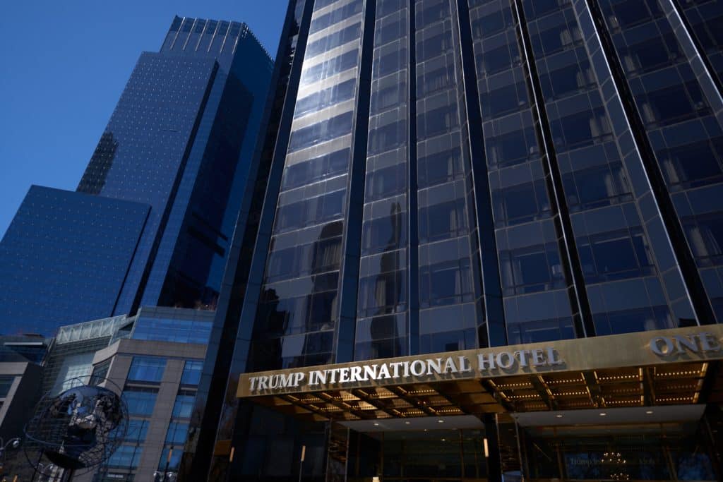 Trump International Hotel - Lobby entrance
