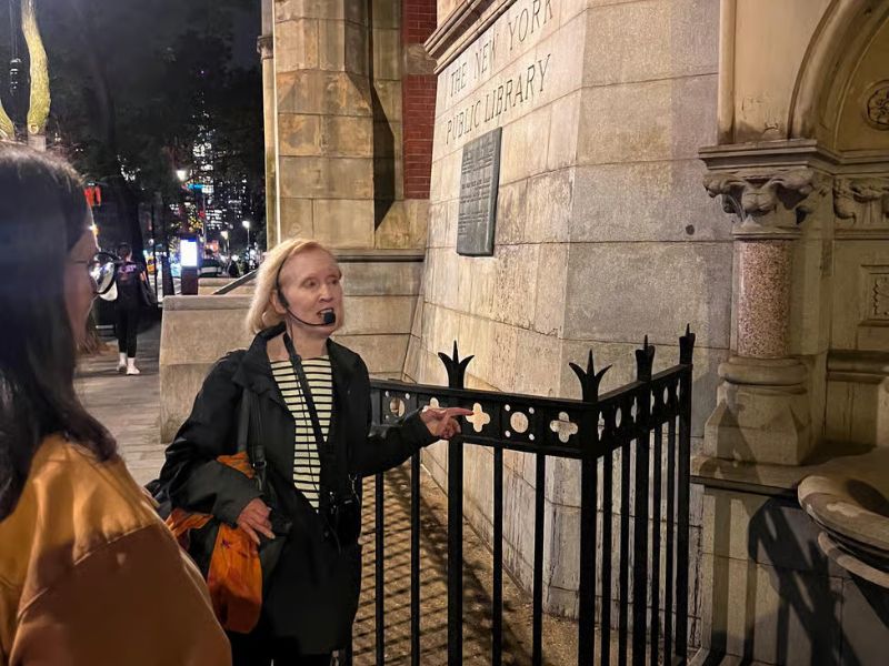 Ghosts and Haunted Walking Tour