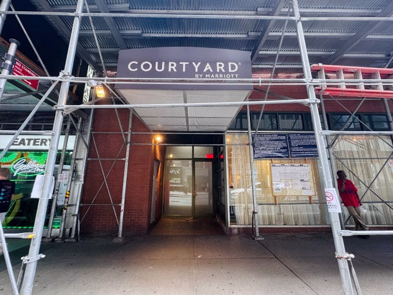 Courtyard New York Manhattan_Time Square - Entrance