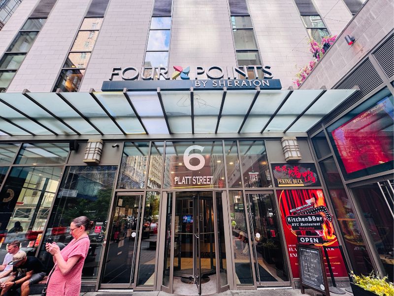 Four Points by Sheraton New York Downtown - Entrance