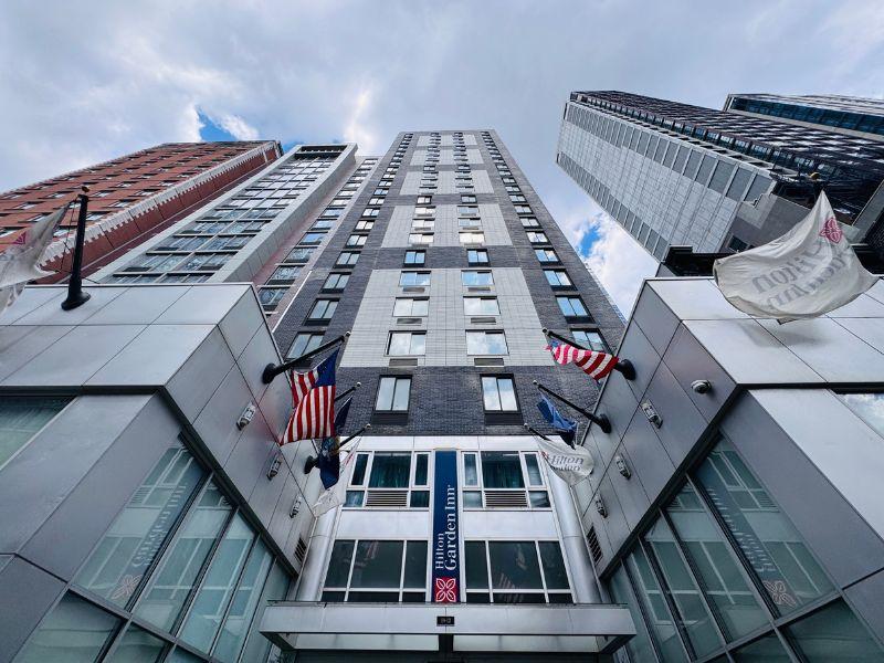Hilton Garden Inn New York_Manhattan-Chelsea - Exterior