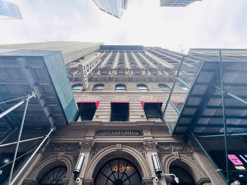 Hotel Stanford - Exterior