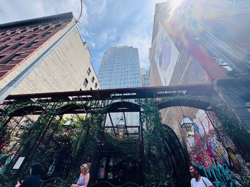 NOMO SOHO - Exterior