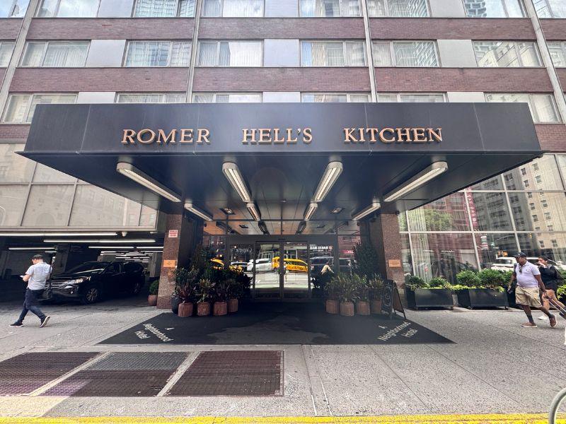 Romer Hell's Kitchen - Entrance