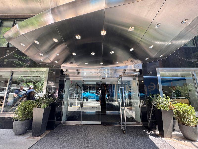 The Fifty Sonesta Hotel New York - Entrance