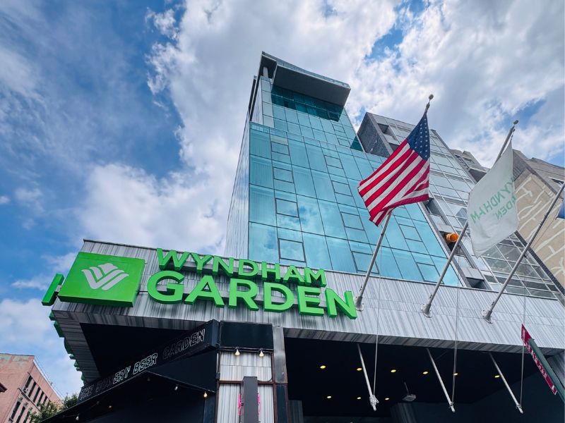 Wyndham Garden Chinatown - Exterior